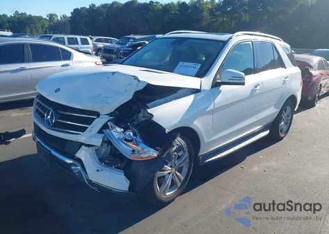 2015 Mercedes-Benz Ml 350 4Matic z USA, uszkodzony, nr VIN 4JGDA5HB8FA569596